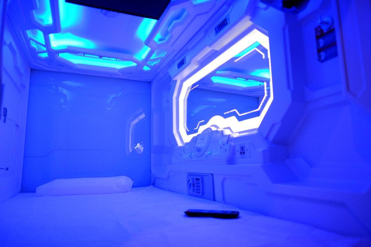 Izzzleep Aeropuerto Terminal 2 Hotell Mexico City Exteriör bild